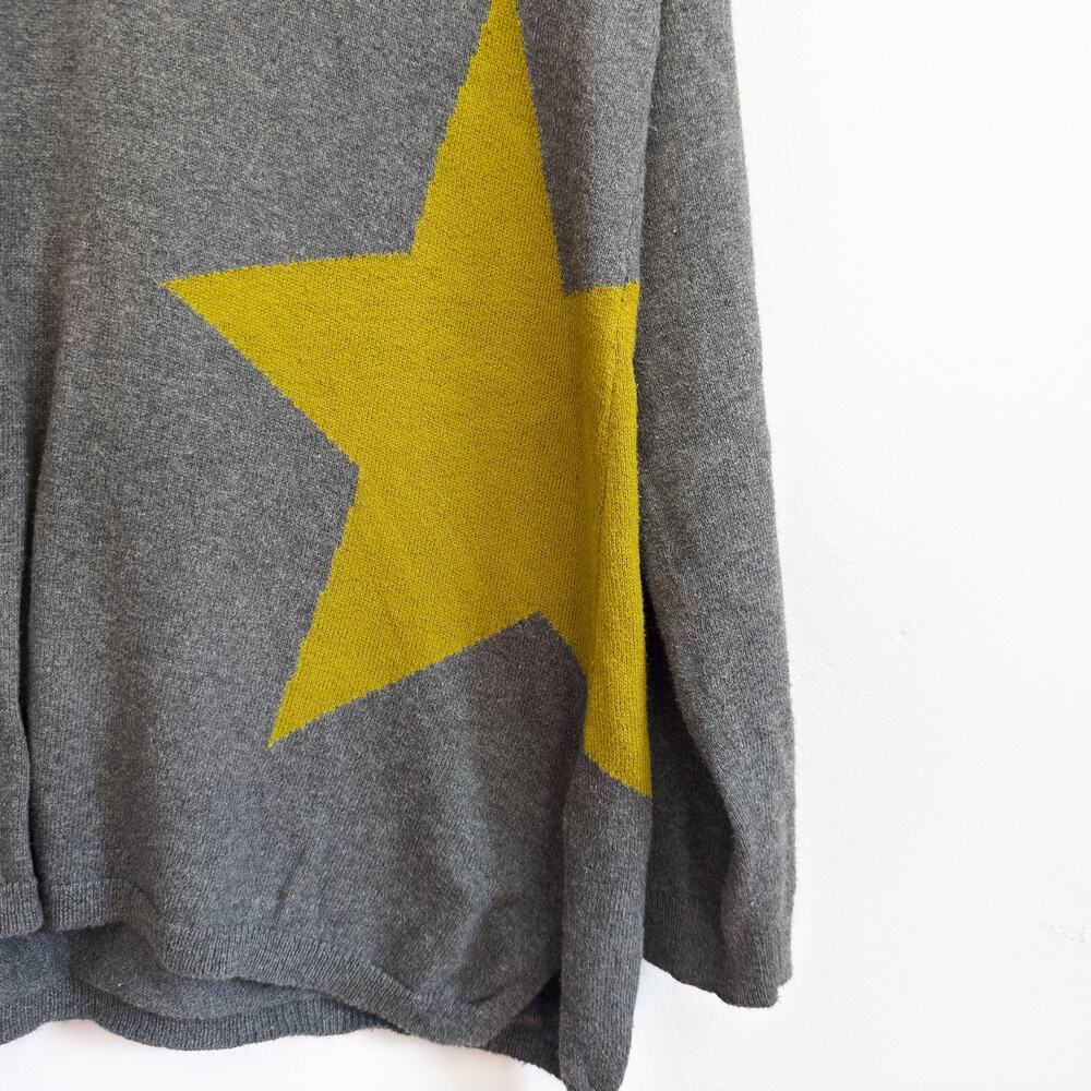 Lisa Todd Women's Sweter Size S | Gray V-neck Stars - Picture 3 of 8